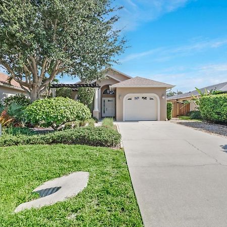 Cozy Beach House - 5 Minutes From Vanderbilt Beach North North Naples Exterior foto