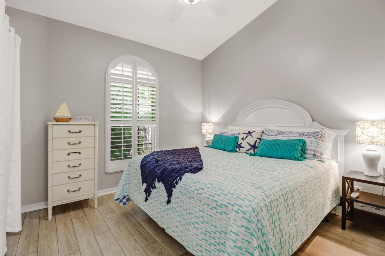 Cozy Beach House - 5 Minutes From Vanderbilt Beach North North Naples Exterior foto